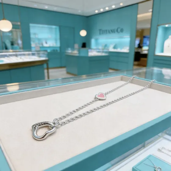 Tiffany Co Return to Tiffany Open Heart necklace sterling silver with pink enamel accents 18 inches