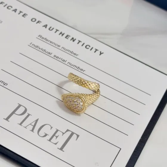 Piaget Serpent ring Yellow gold with clear pave diamonds US 7