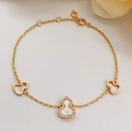 Qeelin Wulu bracelet 18k rose gold white mother-of-pearl clear diamond 18cm