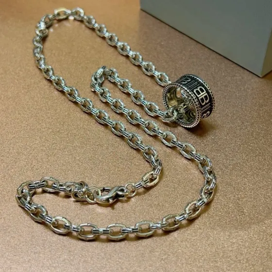 Luxury necklace