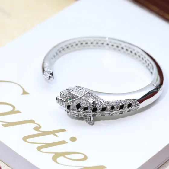 Cartier Panthere de Cartier bracelet 18K white gold set with diamonds black onyx emerald 17cm inner circumference