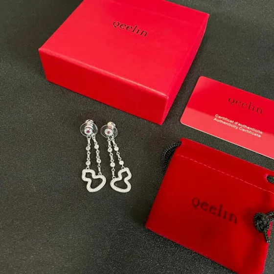 Qeelin Wulu earrings 18K white gold white diamonds ruby 3 5cm drop length