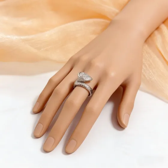 Piaget Limelight Serpent ring 18k white gold pave set white diamonds US 7