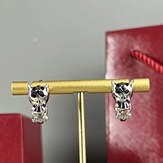 Cartier Panthere de Cartier earrings silver-toned white gold black lacquer clear diamonds green tsavorite garnet 12mm length