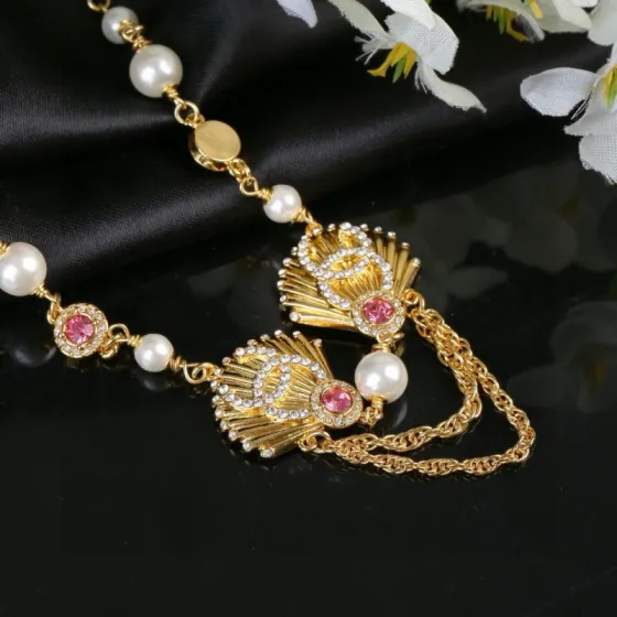 Chanel CC Shell Pearl Crystal Choker necklace gold tone metal white faux pearl clear crystal pink crystal 40cm with 5cm extender