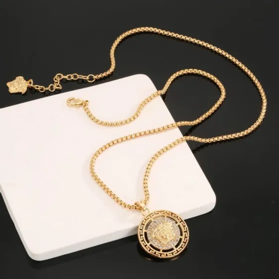 Luxury necklace