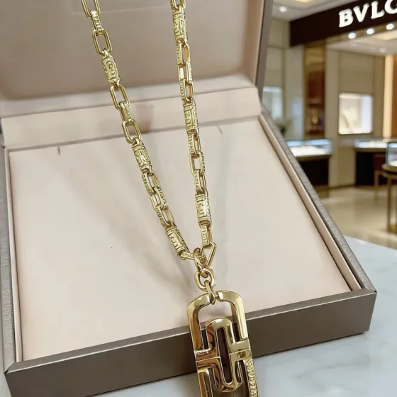 Bvlgari Parentesi necklace 18K yellow gold 60cm
