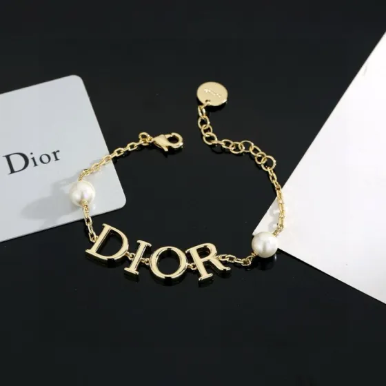 Dior Dior Tribales DIOR Letter Bracelet bracelet gold-tone metal with white resin pearls 18cm with 3cm extension chain