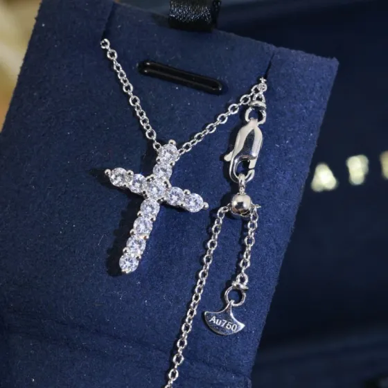 Graff Diamond Cross Pendant necklace 18K white gold white diamond 40cm with 5cm extender