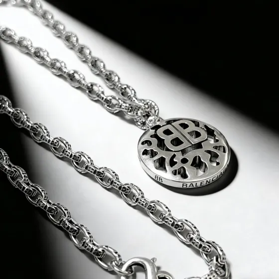 Luxury necklace