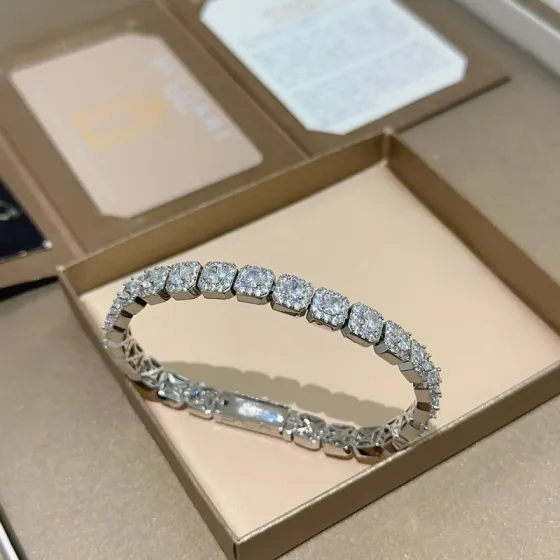 Bvlgari DIVAS DREAM bracelet 18k white gold clear diamond 17cm