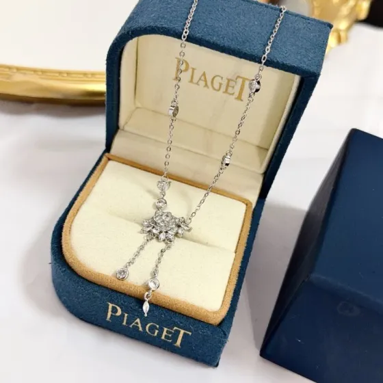 Piaget Rose Y-shaped Lariat Necklace necklace White gold with clear diamonds 42cm