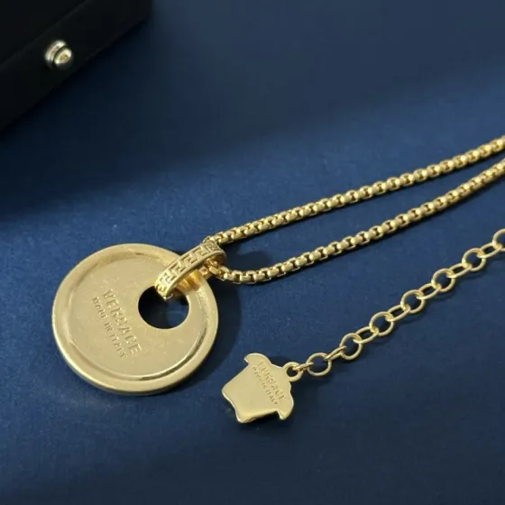 Luxury necklace