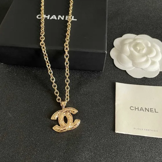 Chanel Quilted CC Pendant Necklace necklace Gold-tone metal 42cm