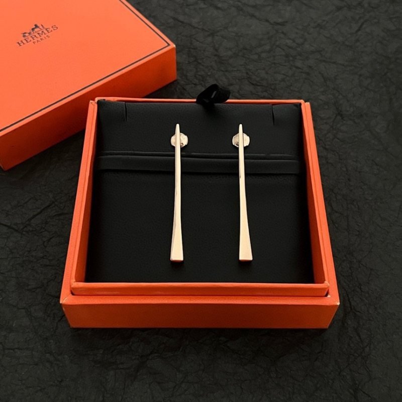Hermes Clou de Forge earrings rose gold metal no gemstones 6cm drop length