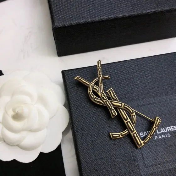 Saint Laurent Cassandre YSL Monogram Croc-Embossed Brooch brooch antique brass gold metal no gemstones 4 5cm width