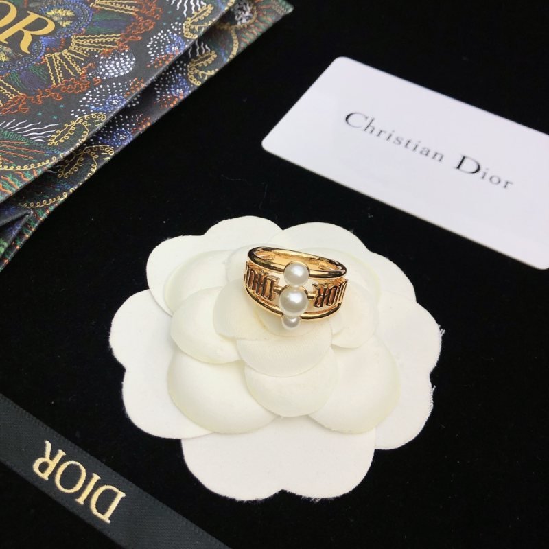 Dior Dio r evolution ring gold metal white pearl US 7