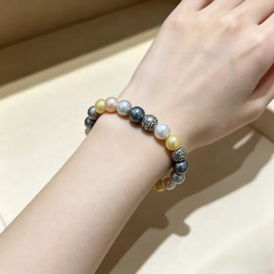 Gucci Anger Forest bracelet Antique silver metal with multicolor faux pearls white golden yellow peach pink light gray dark gunmetal gray 18cm