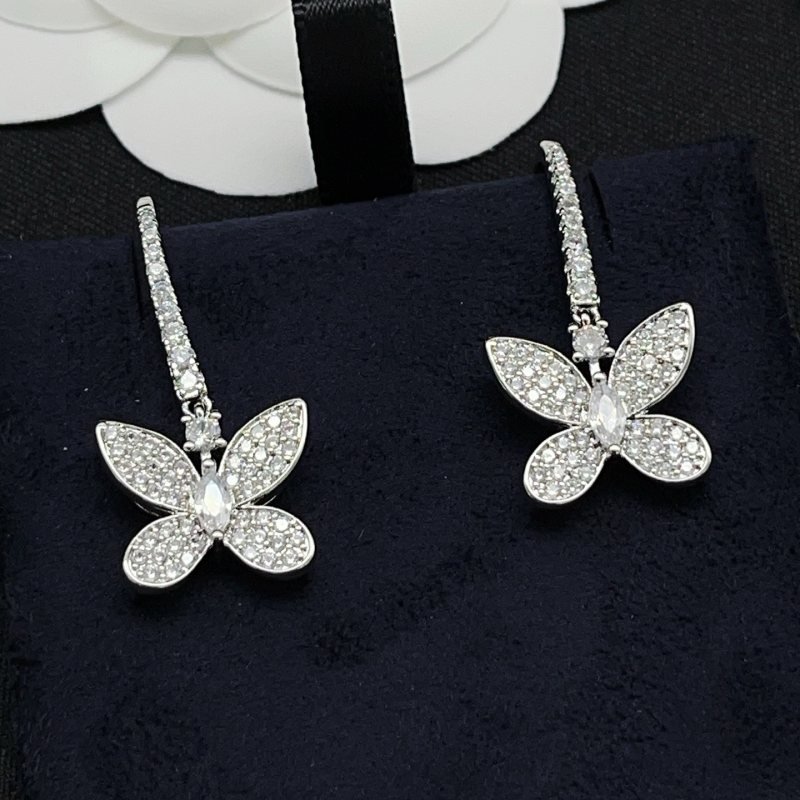 Graff Butterfly Pave Diamond Drop Earrings earrings White gold with clear white diamonds 3cm drop length