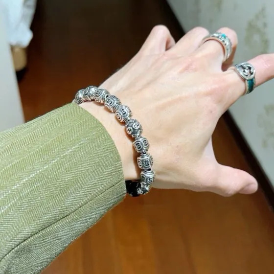 Gucci Anger Forest bracelet Aged silver metal with black onyx beads 18cm