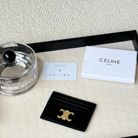 Celine Triomphe card holder black shiny calfskin with gold-tone metal hardware 10 5cm x 7