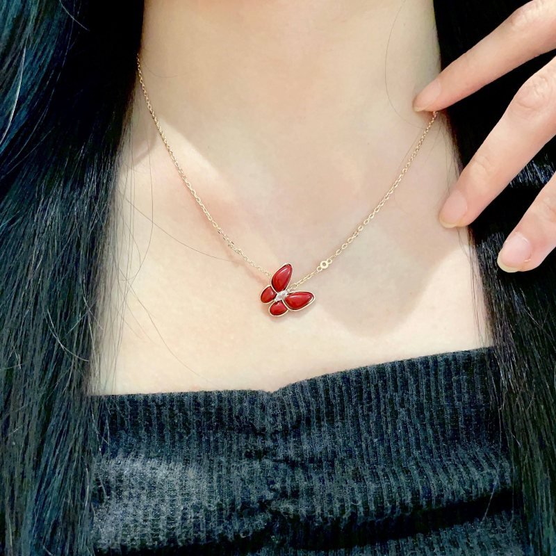 Van Cleef Arpels Two Butterfly necklace Rose gold carnelian red diamond white 42cm