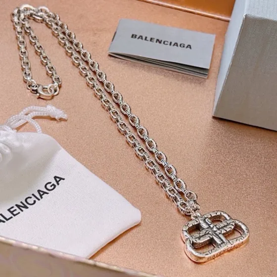 Luxury necklace