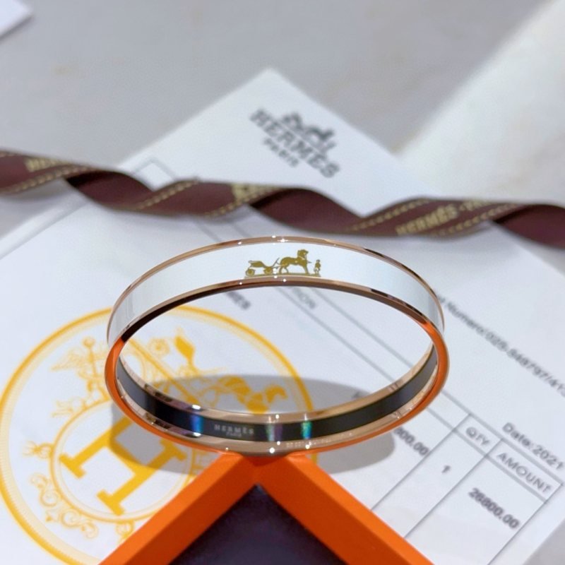 Hermes Caleche Enamel Bangle bracelet rose gold plated metal white enamel with gold carriage motif 62mm inner circumference