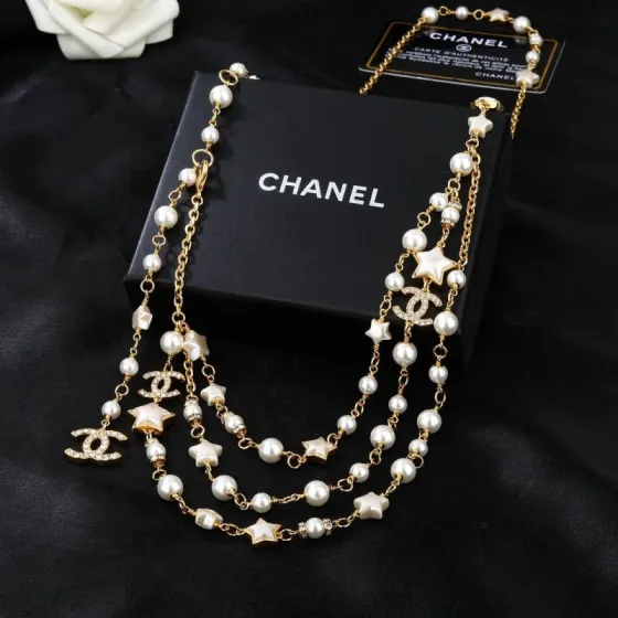 Chanel Goose Star CC Pearl Multi-Strand Waist Chain necklace Gold-tone metal white faux pearl white enamel star clear crystal 80cm