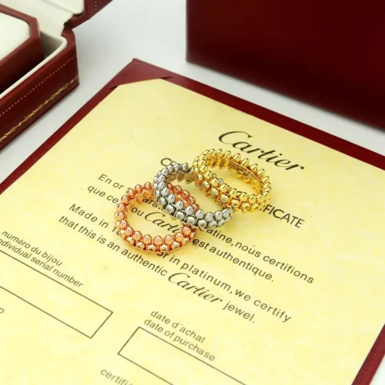 Cartier Clash de Cartier ring 18K yellow gold 18K rose gold 18K white gold diamond accents 6 7 8 9