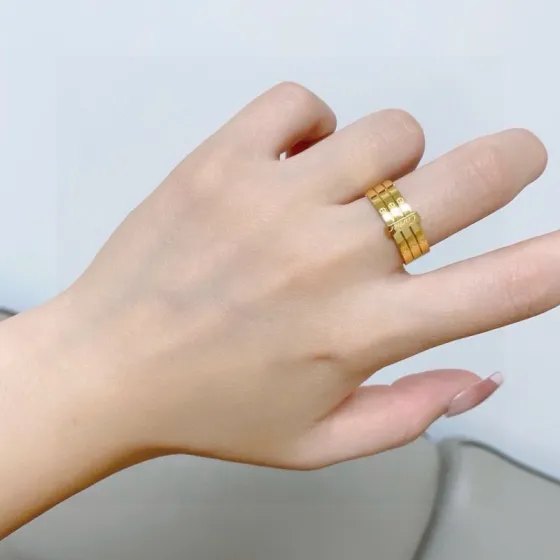 Cartier Maillon Panthere ring gold 7