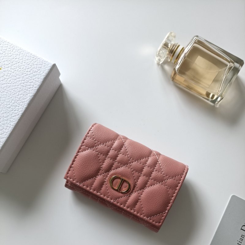 Dior Caro card holder blush pink grained calfskin with gold-tone metal hardware 11x7 5x2 5cm