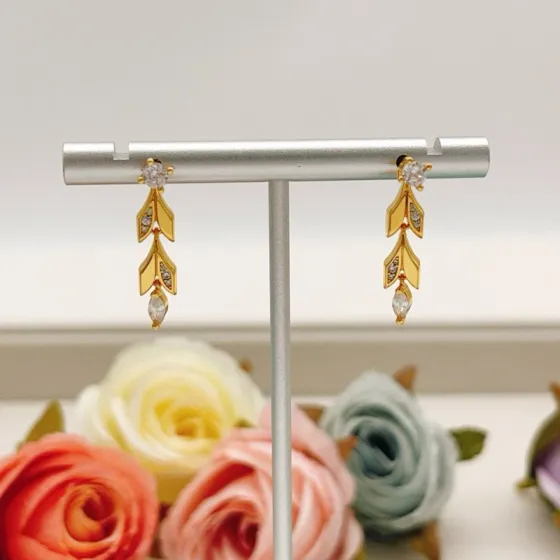 Tiffany Co Leaf Drop earrings yellow gold with clear faceted gemstones 2 5cm drop length