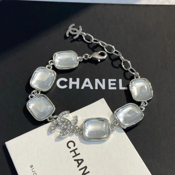 Chanel Crystal Sugar Cube CC Bracelet bracelet Silver-toned metal with clear cabochon resin and clear crystal accents 18cm