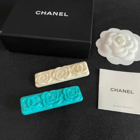 Chanel Camellia CC Quilted Hair Barrette brooch Turquoise glossy resin Ivory cream glossy resin 6cm