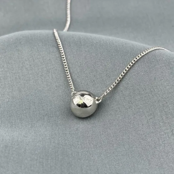 Luxury necklace