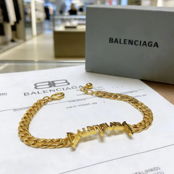 Luxury necklace 24cm