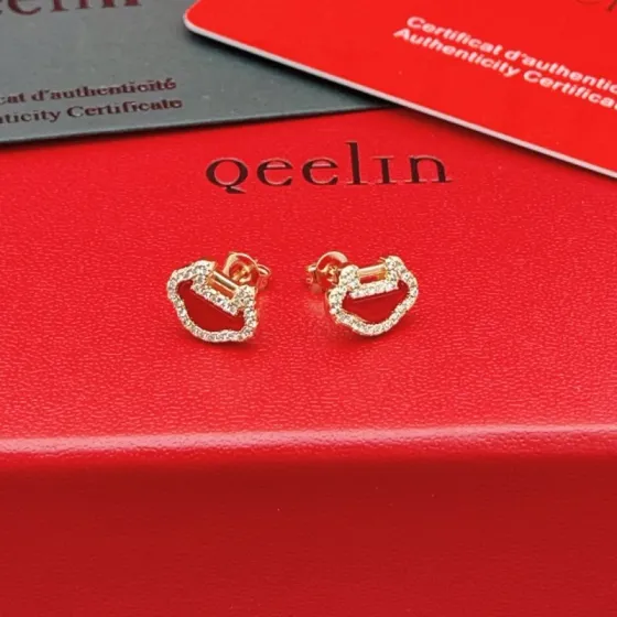 Qeelin Yu Yi earrings 18k rose gold red carnelian clear diamond 8mm stud diameter