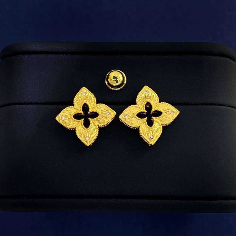 Van Cleef Arpels Venetian Princess earrings yellow gold with clear diamond accents 15mm
