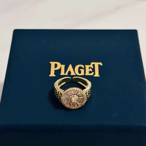 Piaget Sunlight Diamond Open Ring ring yellow gold metal with clear white diamonds adjustable open size
