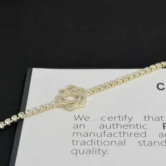 Piaget Rose bracelet Yellow gold with clear diamond simulants 17cm