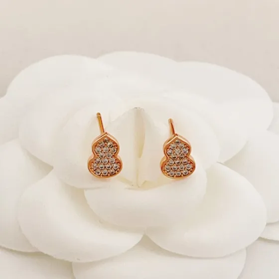 Qeelin Wulu earrings 18K rose gold with pave set clear diamonds 6 5mm stud length