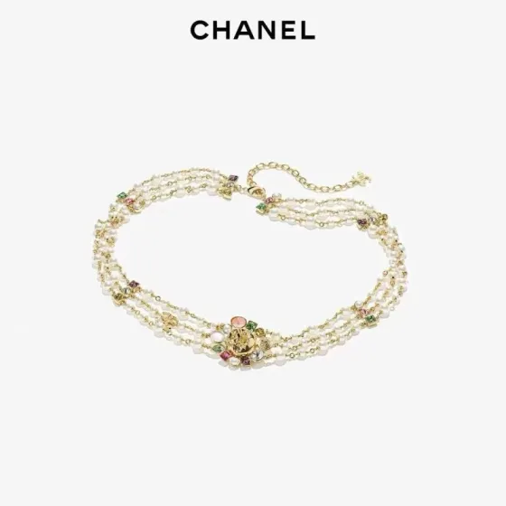 Chanel 2025 26 necklace gold white