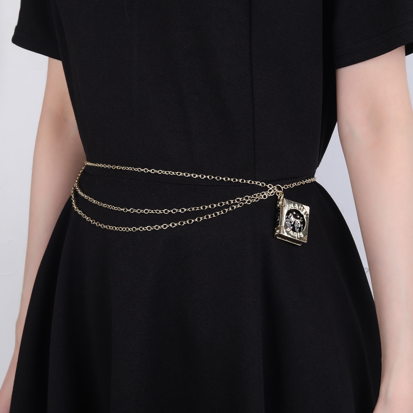Chanel Goose series Lion Book Locket Waist Chain necklace Gold-tone metal with black enamel and silver-tone lion CC logo detailing 80cm