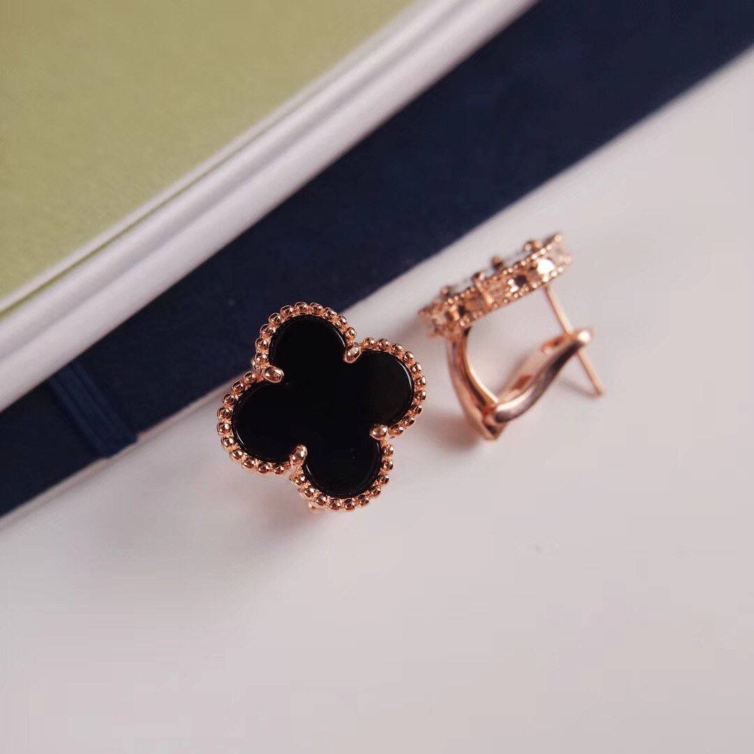 Van Cleef Arpels Vintage Alhambra earrings Yellow gold with green malachite Rose gold with red carnelian 15mm motif diameter
