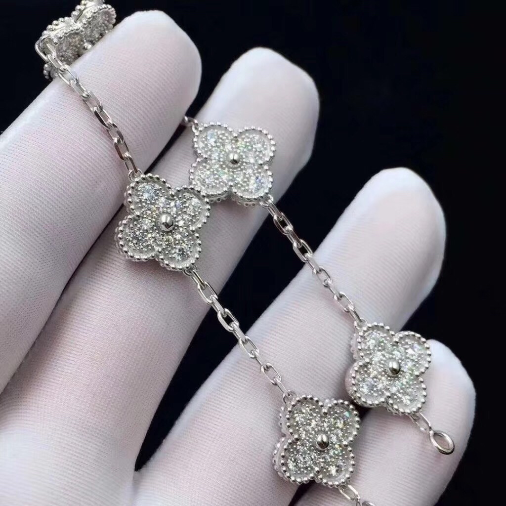 Van Cleef Arpels Alhambra bracelet 18K white gold black onyx diamond 18cm