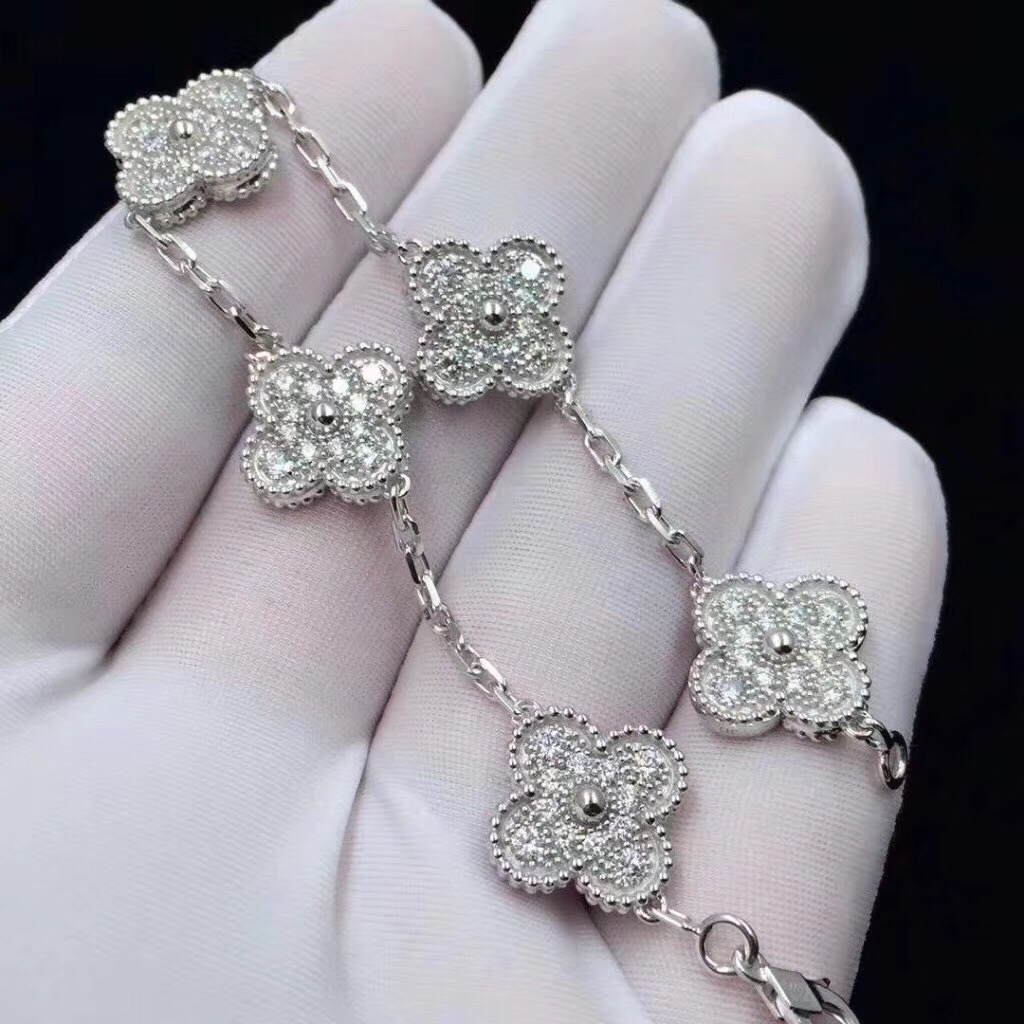 Van Cleef Arpels Alhambra bracelet 18K white gold black onyx diamond 18cm
