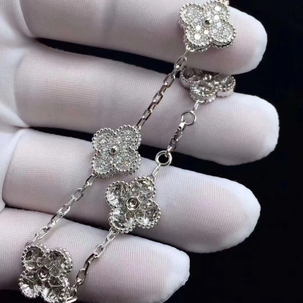 Van Cleef Arpels Alhambra bracelet 18K white gold black onyx diamond 18cm