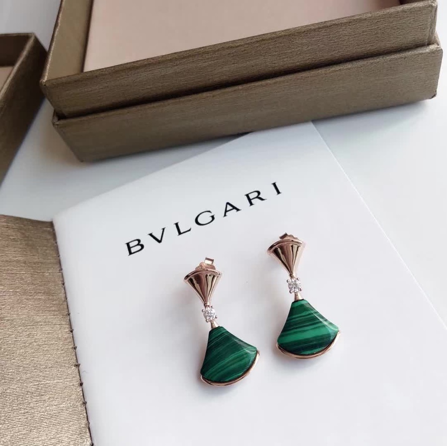 Bvlgari Diva s Dream earrings 18k rose gold green malachite clear diamond accents 2 3cm drop length