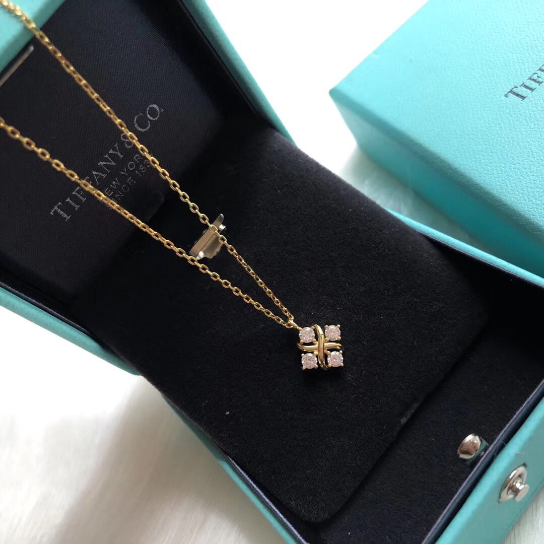 Tiffany Co Schlumberger Lynn necklace yellow gold with clear diamonds 16 inches